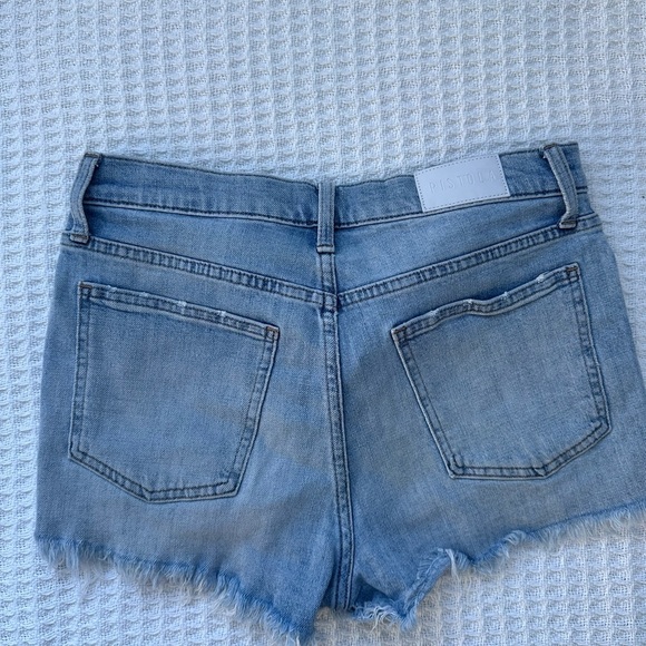 Pistola Light Wash Cut Off Jean Shorts size 28 - Picture 4 of 6